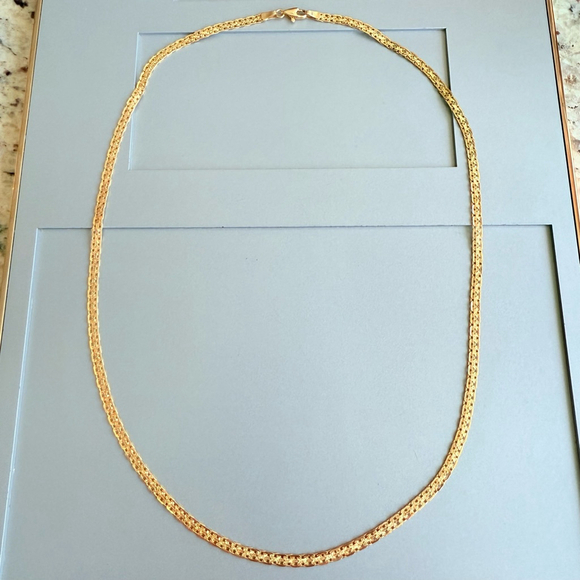 14K Solid Gold Diamond Cut Bismark Flat 2 Sided Chain Necklace 23.5 inch… - Picture 3 of 7
